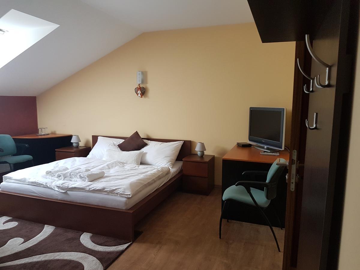Agropenzion 7Divov Dolna Krupa Exterior foto